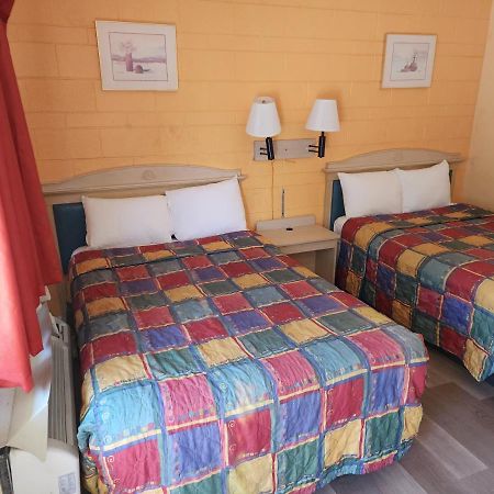 Town House Motel Lancaster Dış mekan fotoğraf