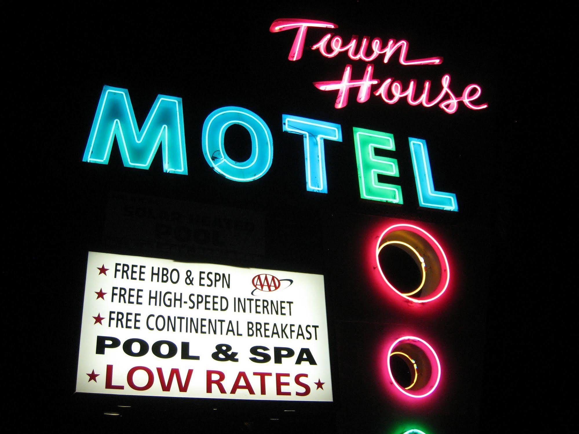 Town House Motel Lancaster Dış mekan fotoğraf